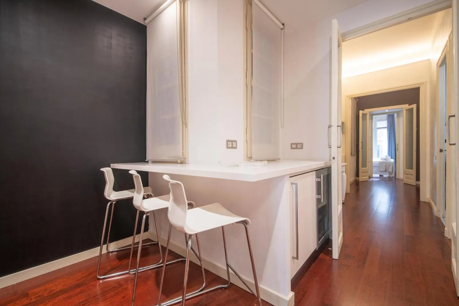 Apartamento De 3 Habitaciones En Sant Antoni Barcelona