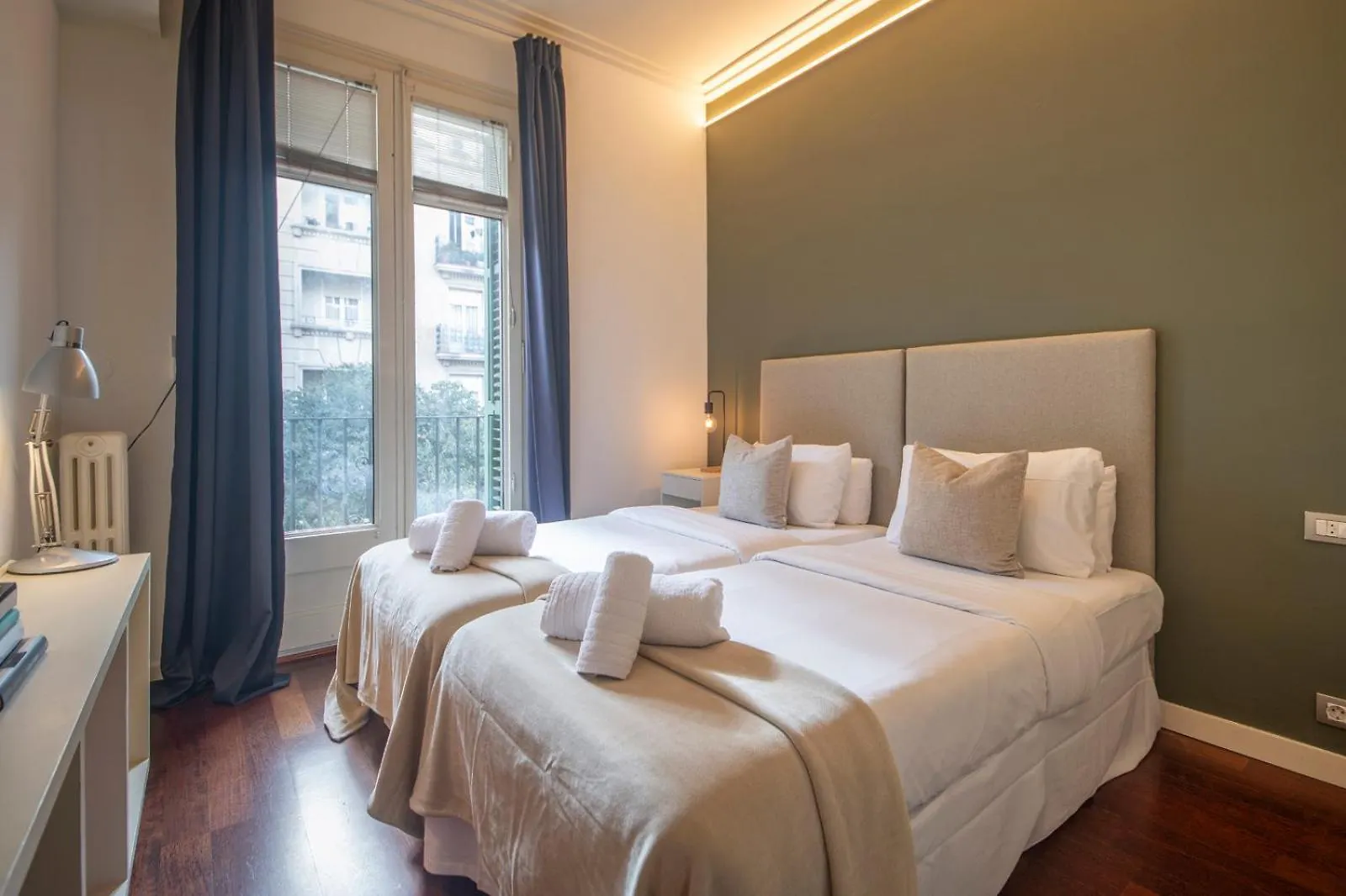 Apartamento De 3 Habitaciones En Sant Antoni Barcelona Spain